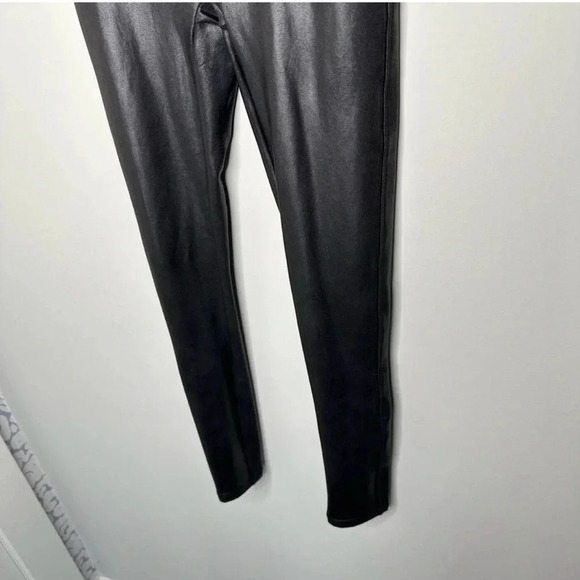 Spanx Faux Leather‎ Leggings size Small Slimming Stretch Shaping Sexy Clubbing - Picture 7 of 8